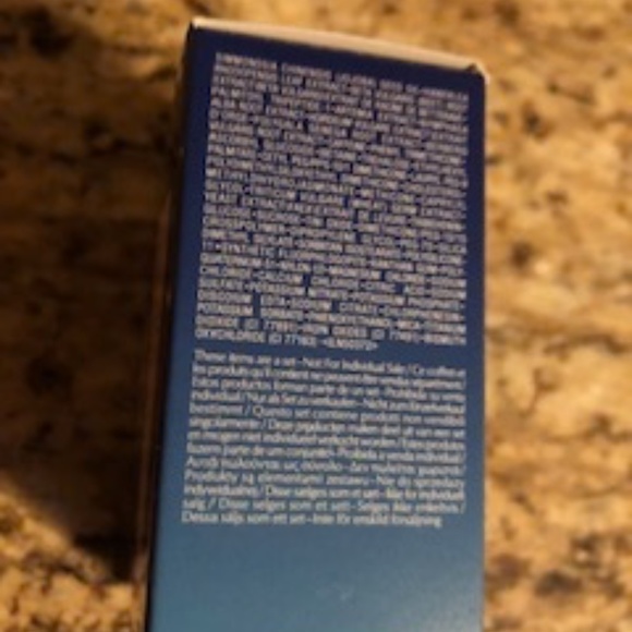 Estee Lauder Instant Glow Kit *NEW* - Picture 5 of 5